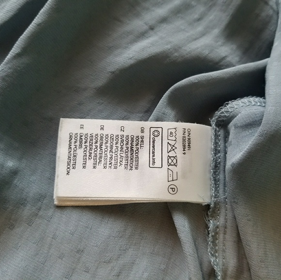 H&M Button down Womans Small - Picture 2 of 7